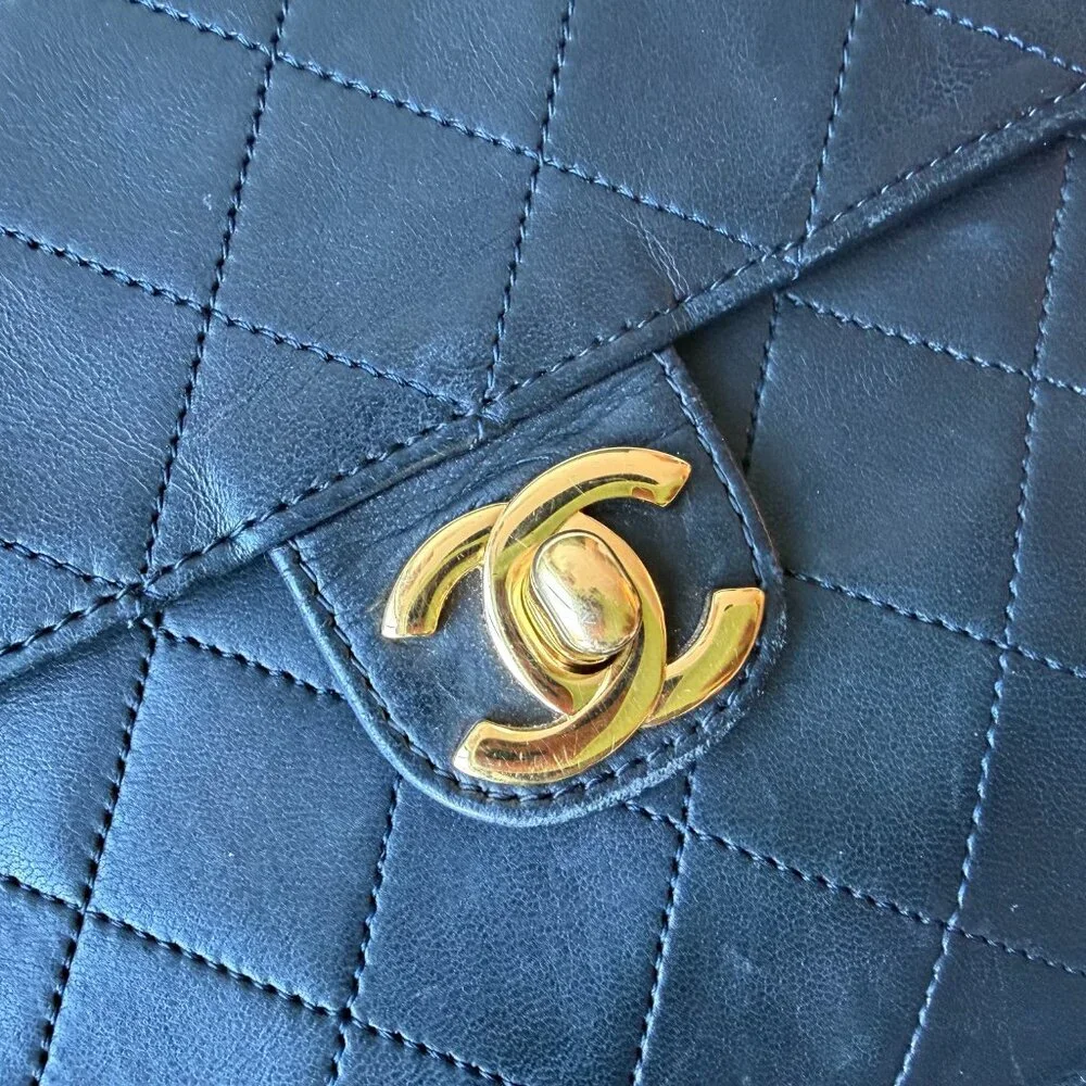Vintage Chanel Medium Classic Flap Bag Black Lambskin GHW 25cm